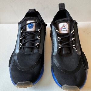 Size 6 - NASA x adidas NMD_R1 Spectoo Core Black